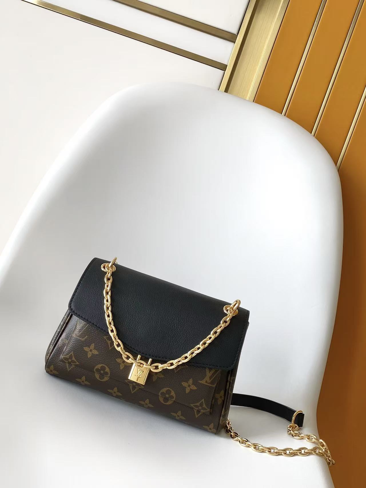 Louis Vuitton LV Classic Handbag Monogram Empreinte Gold Hardware Daily Use Limited Edition